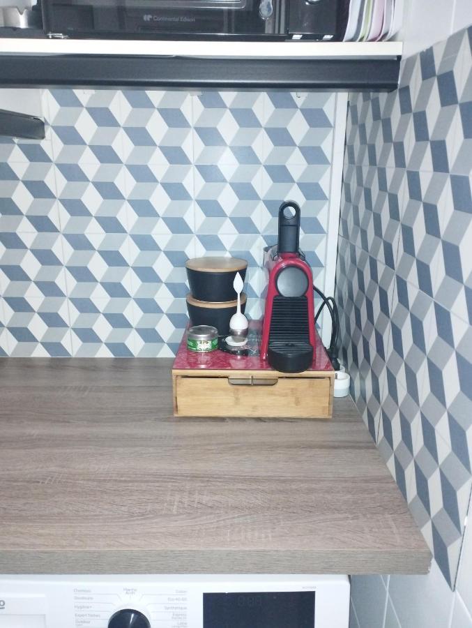 Charmant Appartement 3 Pieces Mandelieu エクステリア 写真