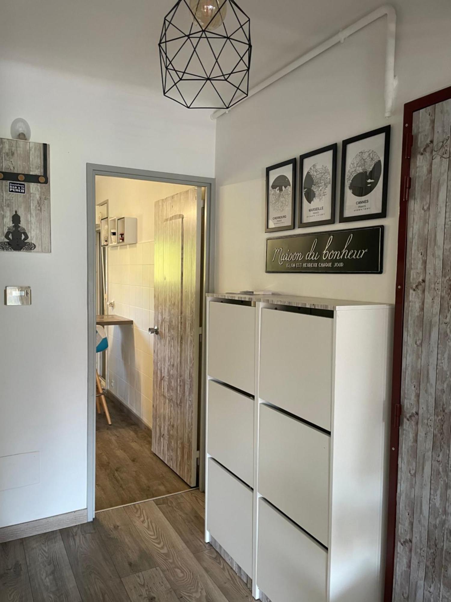 Charmant Appartement 3 Pieces Mandelieu エクステリア 写真